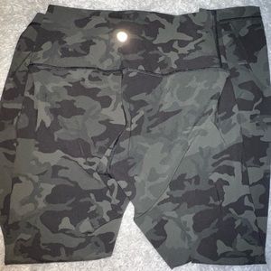 Camo Lulu Leggings